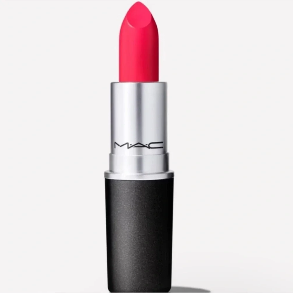 💋 MAC Relentlessly Red 706 Retro Matte Lipstick